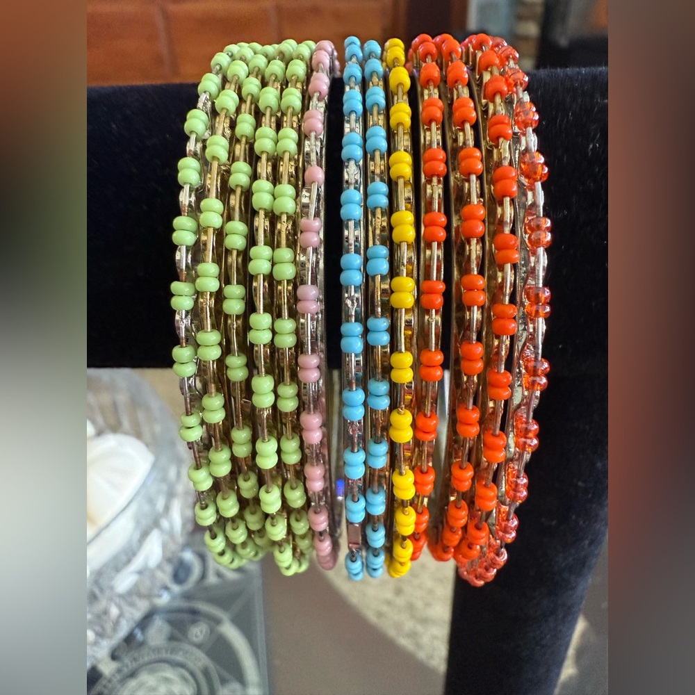 Set of 13 Colorful Beaded Bangle Bracelets Stackable Boho Festival 8.5”